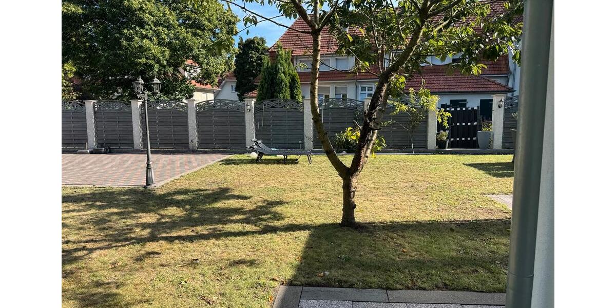 Verkauft wird eine Hälfte halbes Haus 5 zimmer