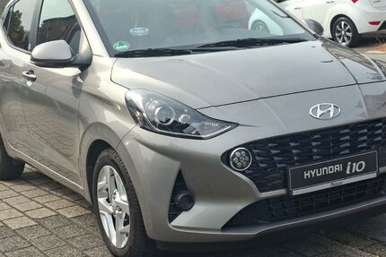 Hyundai i10 8.160 km 12.990 &euro; Duisburg 47269