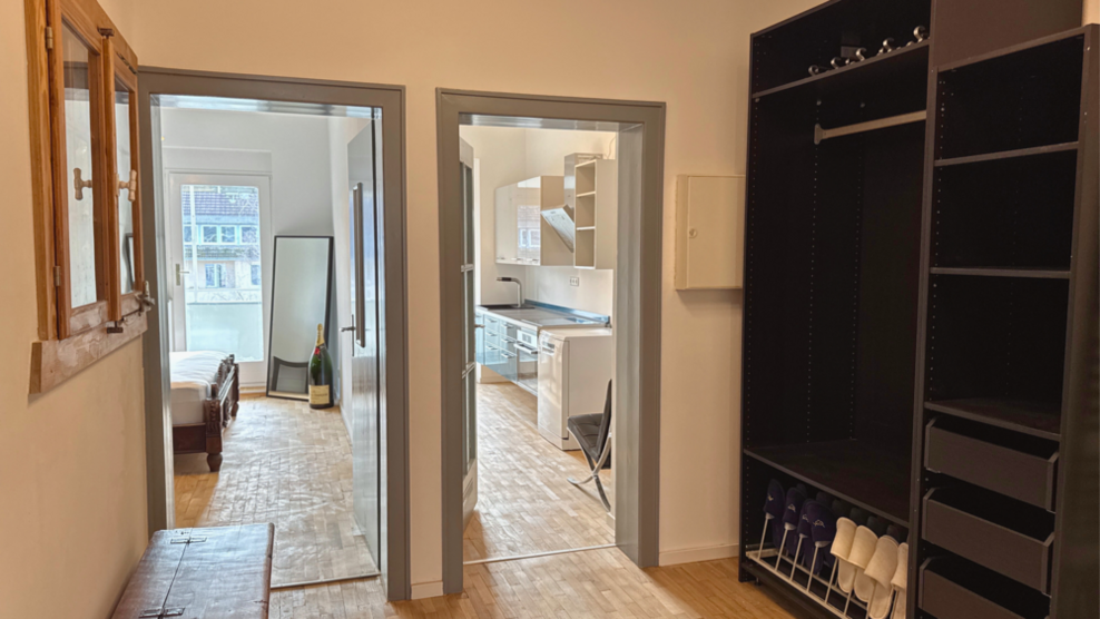 Wohnung zum Mieten in Düsseldorf 990 € 70 m²
