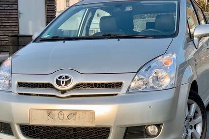 Toyota Corolla Verso 135.783 km 4.500 &euro; Gelsenkirchen 45884