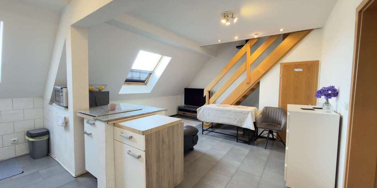 Exklusive 4-Zi.-Maisonette im DG mit großer Dachterrasse & Blick zum Grugapark – Essen-Holsterhausen - Maisonettenwohnung Essen Stadtbezirk III | Angebot:25837648