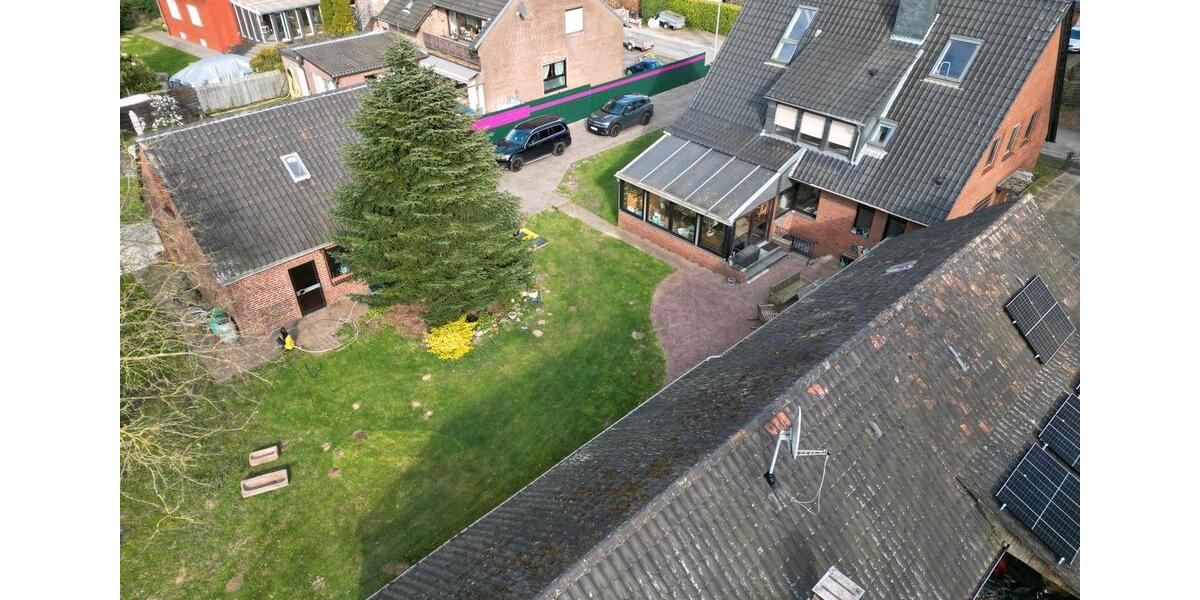 Mehrfamilienhaus, Wohnhaus Hünxe - 9 Zimmer, 180 m&sup2;, 790.000&euro; | Angebot:25810971