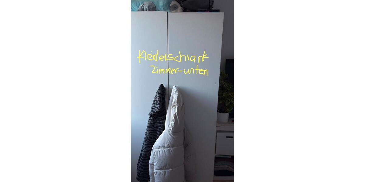 Etagenwohnung Essen Stadtbezirk VII - 4 Zimmer, 131 m&sup2;, 300&euro; | Angebot:25299084