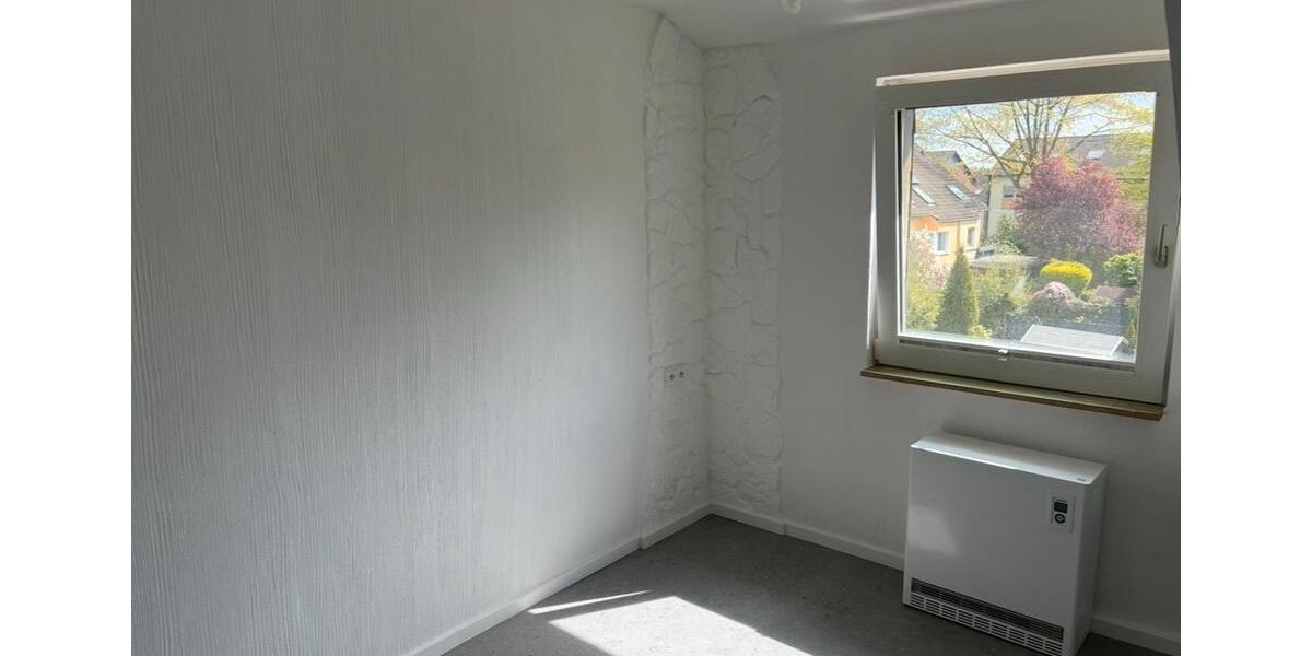 Etagenwohnung Essen Stadtbezirk IV - 3 Zimmer, 72 m&sup2;, 690&euro; | Angebot:26193480