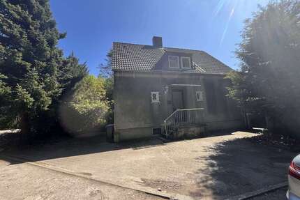 Haus zum Mieten in Gelsenkirchen 1.100 € 138 m²