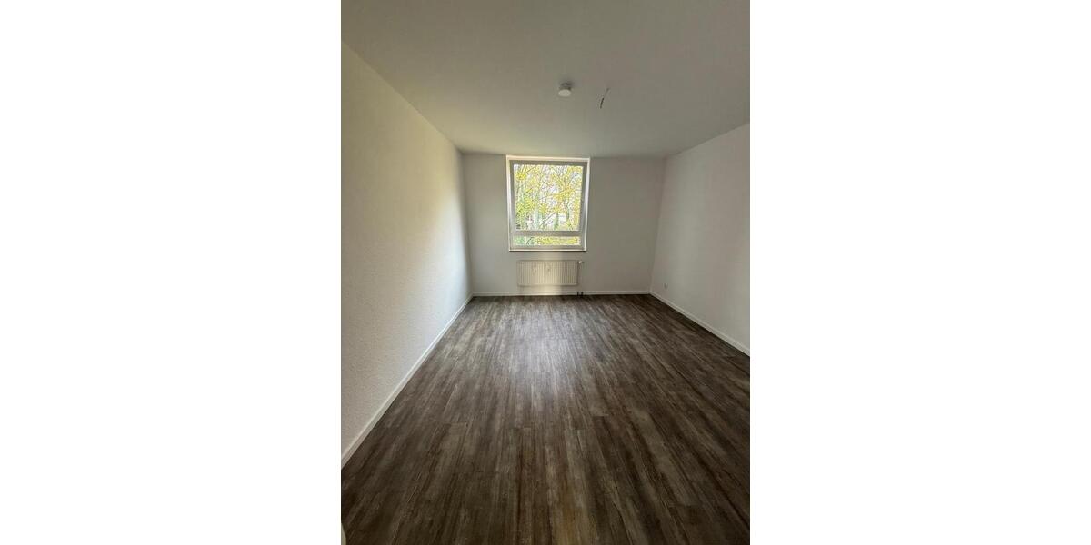 Etagenwohnung Erkrath - 3 Zimmer, 82 m&sup2;, 443&euro; | Angebot:25760095