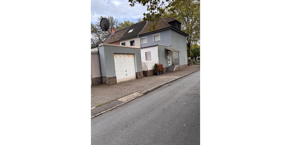 Reihenhaus Duisburg Beeck - 5 Zimmer, 135 m&sup2;, 318.000&euro; | Angebot:27496814