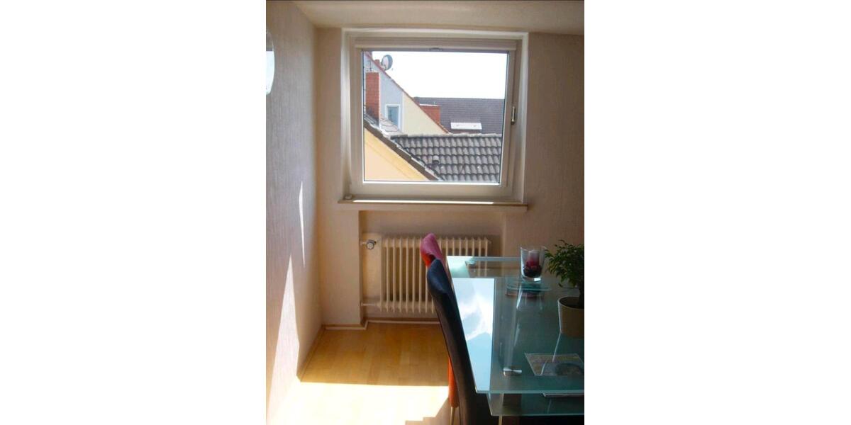 Dachgeschoßwohnung Oberhausen Alstaden - 3.5 Zimmer, 65 m&sup2;, 135.000&euro; | Angebot:27450771