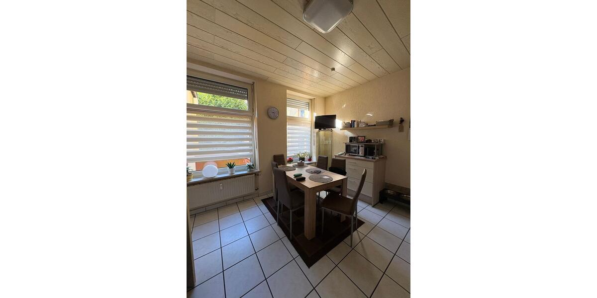 Einfamilienhaus Gelsenkirchen Gelsenkirchen-Mitte - 5 Zimmer, 132 m&sup2;, 950&euro; | Angebot:25646876