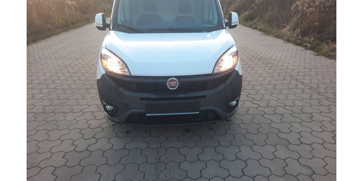 Fiat Doblo 102.650 km 7.300 &euro; Bochum 44807