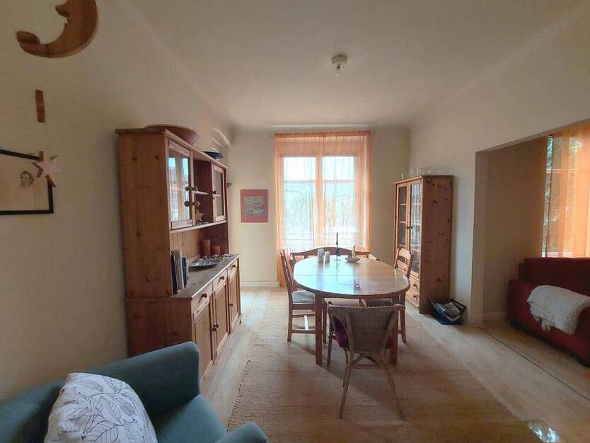 Kamin! Stilvolle, helle 4-Zimmer-Whg. mit Balkon und Gartennutzung im Hochparterre, SP im Hof