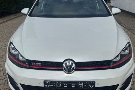 VW Golf 29.600 km 20.900 &euro; Ratingen 40885
