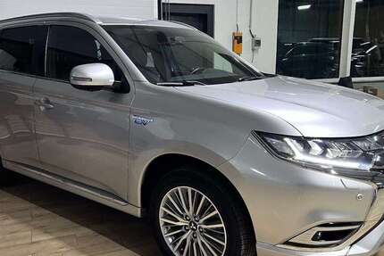 Mitsubishi Outlander 70.750 km 23.900 &euro; Wuppertal 42327