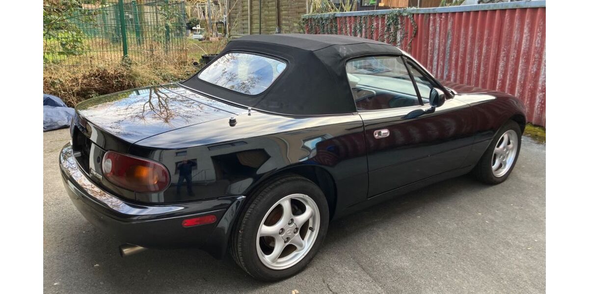 Mazda MX-5 186.000 km 7.950 &euro; Essen 45356