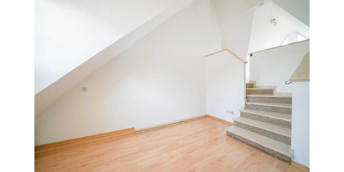 Dachgeschoßwohnung Ratingen - 1 Zimmer, 48 m&sup2;, 580&euro; | Angebot:25377597