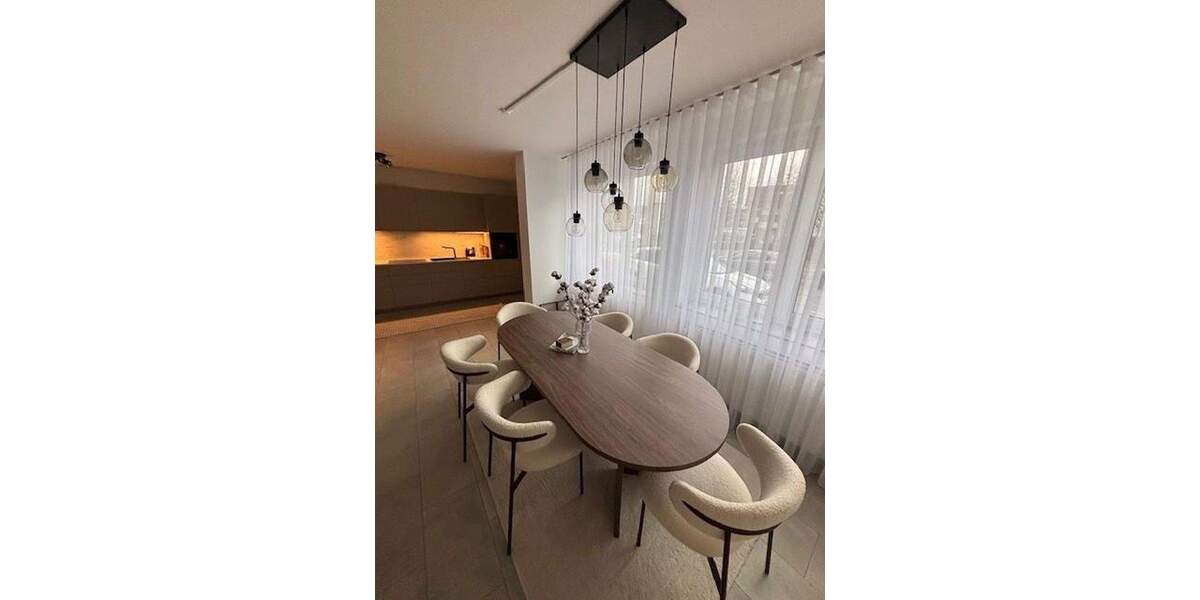 Etagenwohnung Gladbeck Mitte - 2 Zimmer, 86 m&sup2;, 640&euro; | Angebot:25780272