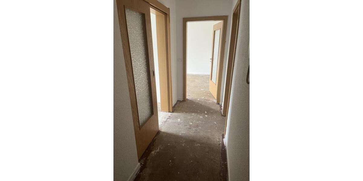 Etagenwohnung Moers Rheinkamp - 3.5 Zimmer, 55 m&sup2;, 411&euro; | Angebot:25665145