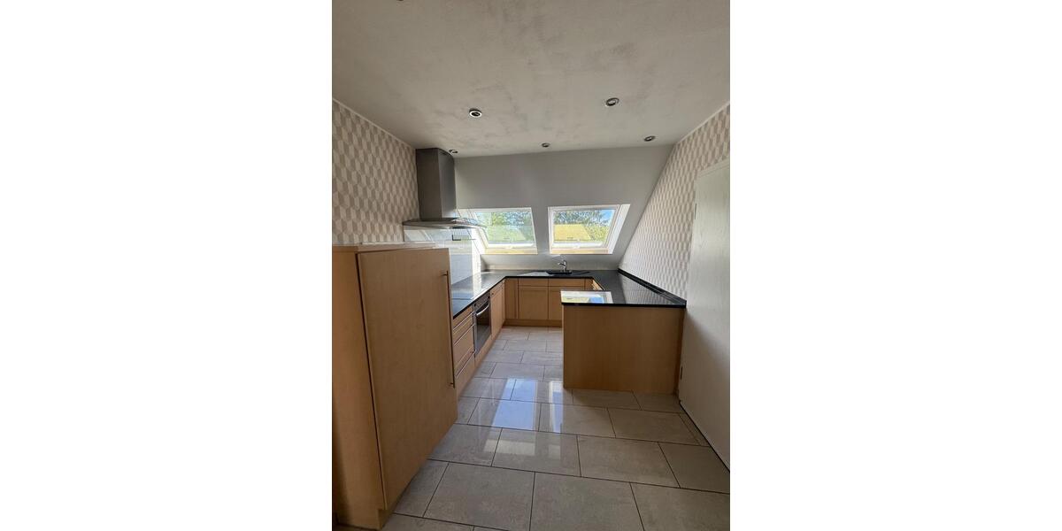Dachgeschoßwohnung Dorsten - 3 Zimmer, 105 m&sup2;, 850&euro; | Angebot:26420624