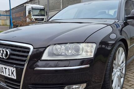 Audi A8 192.000 km 6.250 &euro; Moers 47443