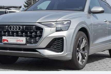 Audi Q8 26.076 km 69.920 € Oberhausen 46047