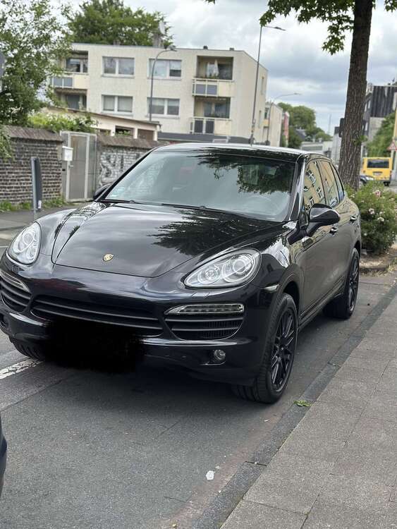 Porsche Cayenne 202.000 km 24.200 € Wuppertal 42327