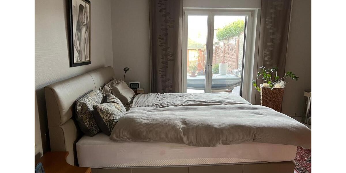 Bungalow Duisburg Essenberg - 5 Zimmer, 131 m&sup2;, 530.000&euro; | Angebot:26504724