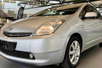 Toyota Prius 162.000 km 6.999 &euro; Wuppertal 42277