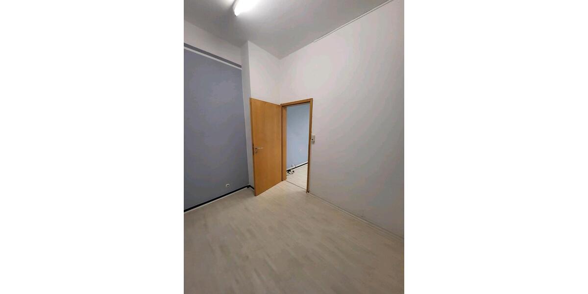 Attraktiver Geschäftsraum in Witten ab sofort zimmer