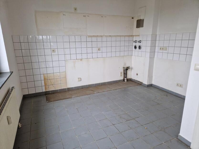 Mitten im Zentrum - toll geschnittene 2-Zimmer-Wohnung zimmer