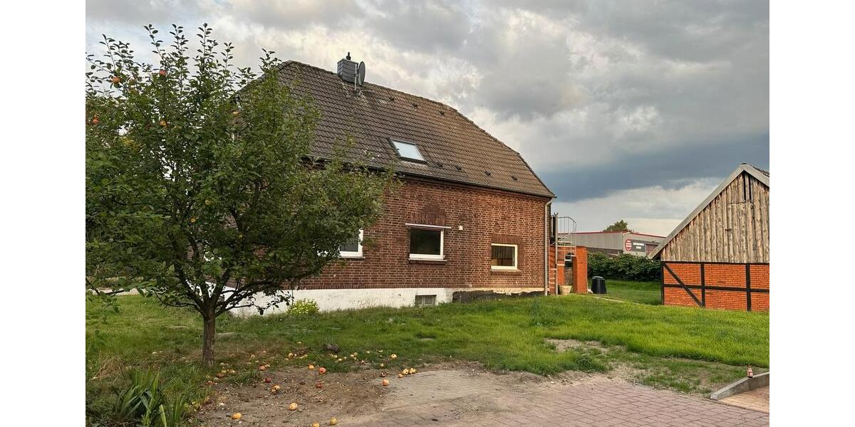 6,5 Zi. Einfamilienhaus mit Einliegerwohnung 6 zimmer