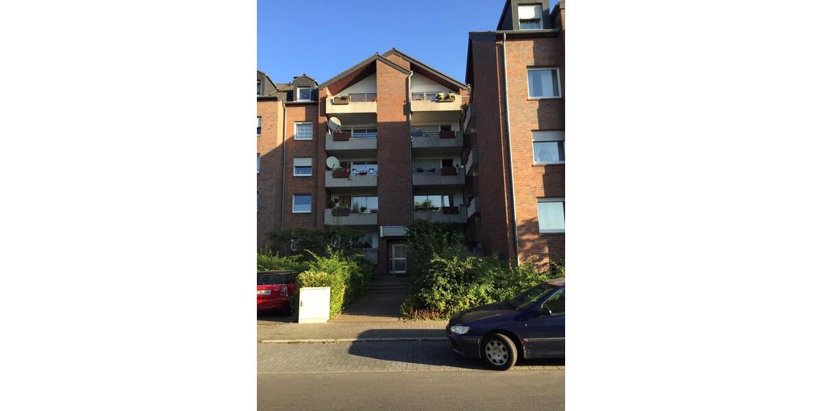 Über den Dächern in RE-Süd 2 zimmer