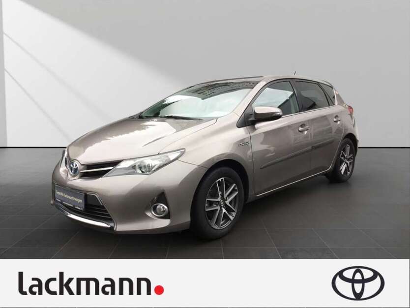 Toyota Auris 76.700 km 13.490 € Velbert 42549