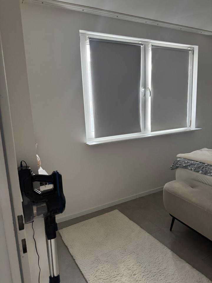 3-Zimmer-Dachgeschoßwohnung in Krefeld, möbliert – 60 m²