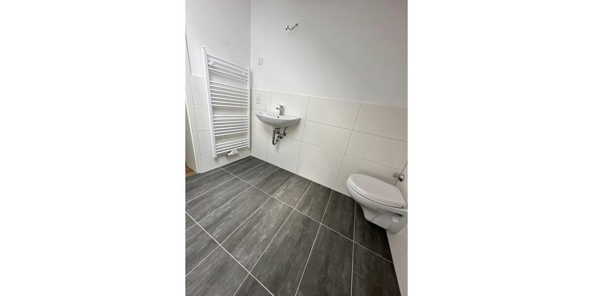 Dachgeschoßwohnung Gelsenkirchen Gelsenkirchen-Nord - 3 Zimmer, 61 m&sup2;, 700&euro; | Angebot:25635942