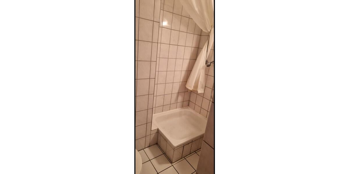 Etagenwohnung Duisburg Laar - 1 Zimmer, 22 m&sup2;, 530&euro; | Angebot:25854397
