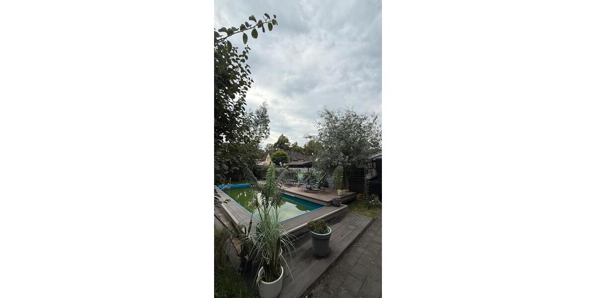 Reihenhaus Duisburg Hamborn - 8 Zimmer, 130 m&sup2;, 315.000&euro; | Angebot:27494832
