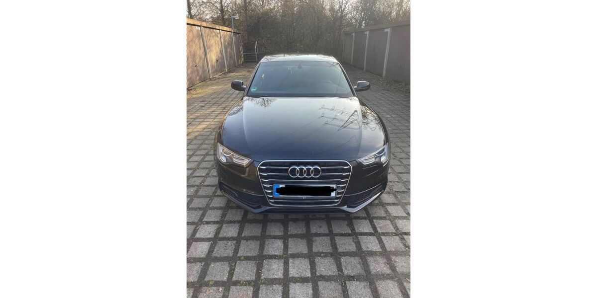 Audi A5 166.000 km 16.300 &euro; Essen 45149