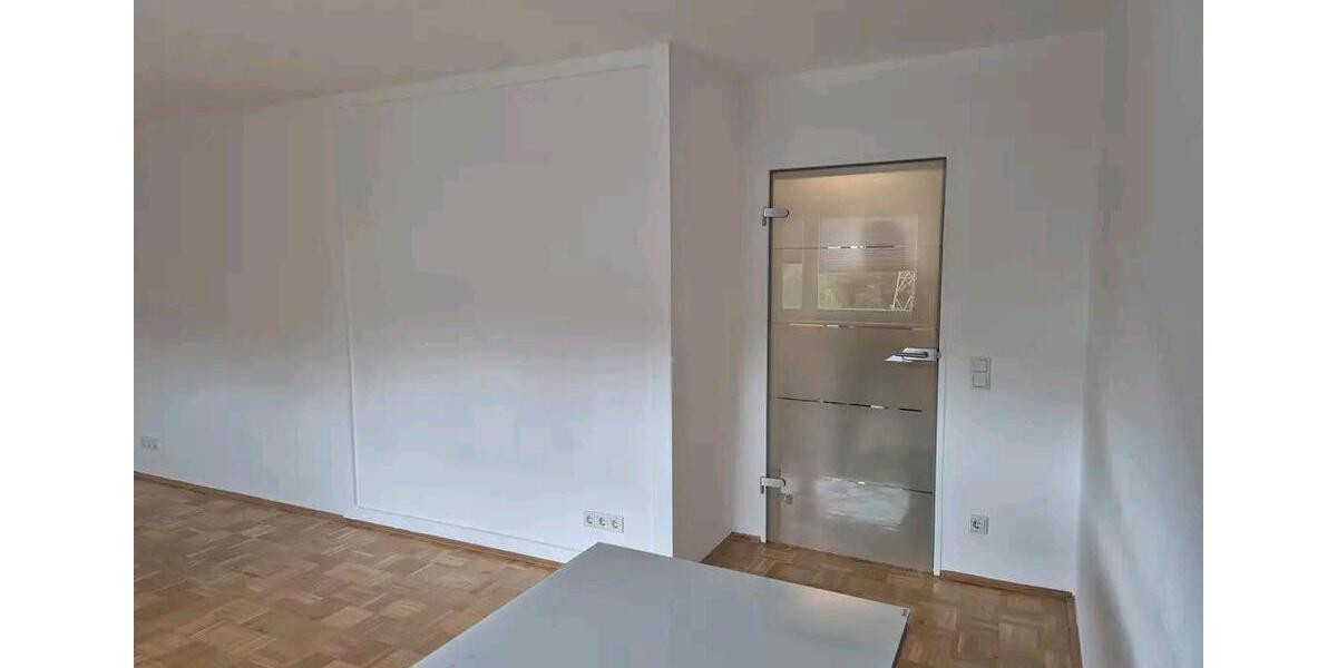 Etagenwohnung Essen Stadtbezirk VIII - 2 Zimmer, 58 m&sup2;, 650&euro; | Angebot:26516478