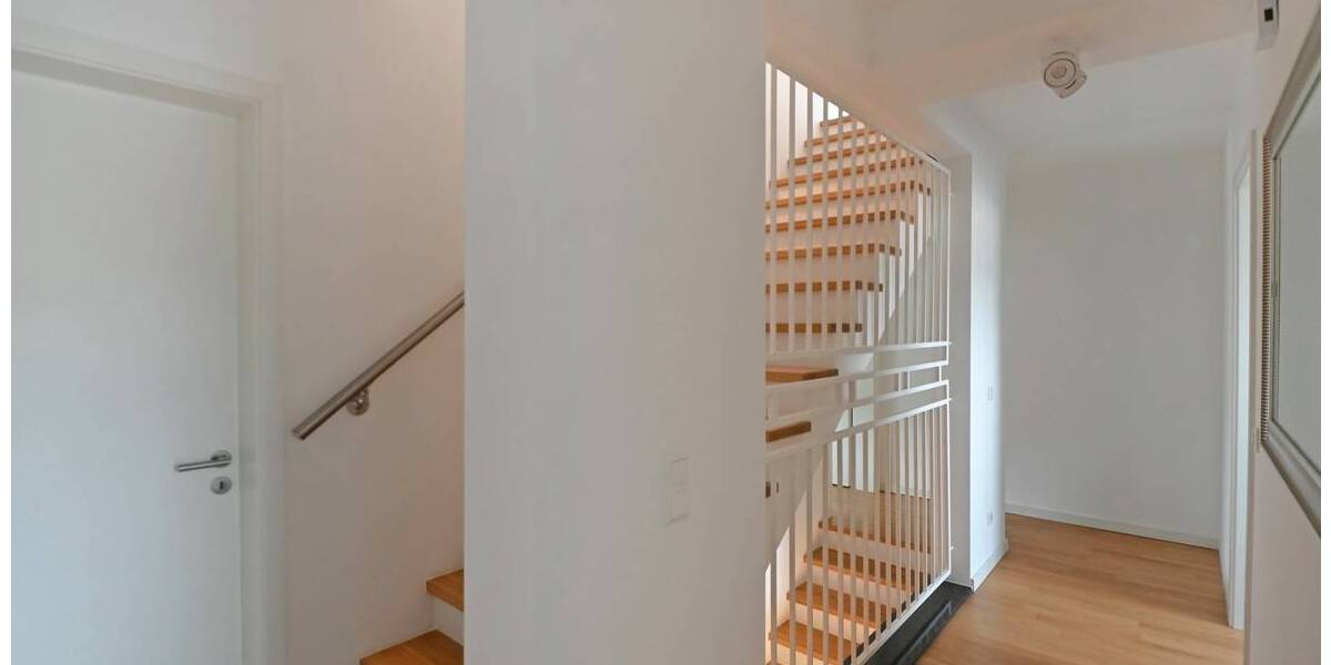 Reihenmittelhaus Essen Kettwig - 7 Zimmer, 195 m&sup2;, 898.000&euro; | Angebot:25926721