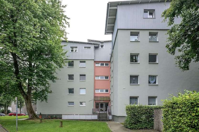 Wohnung zum Mieten in Essen 420 € 64.56 m² 2 zimmer