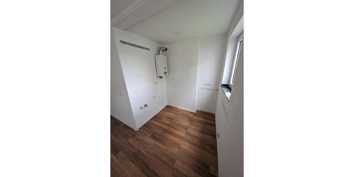 3-Zimmer-Wohnung mit Balkon AB SOFORT Bezugsfrei!!! 3 zimmer