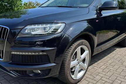 Audi Q7 248.000 km 12.850 &euro; Essen 45276