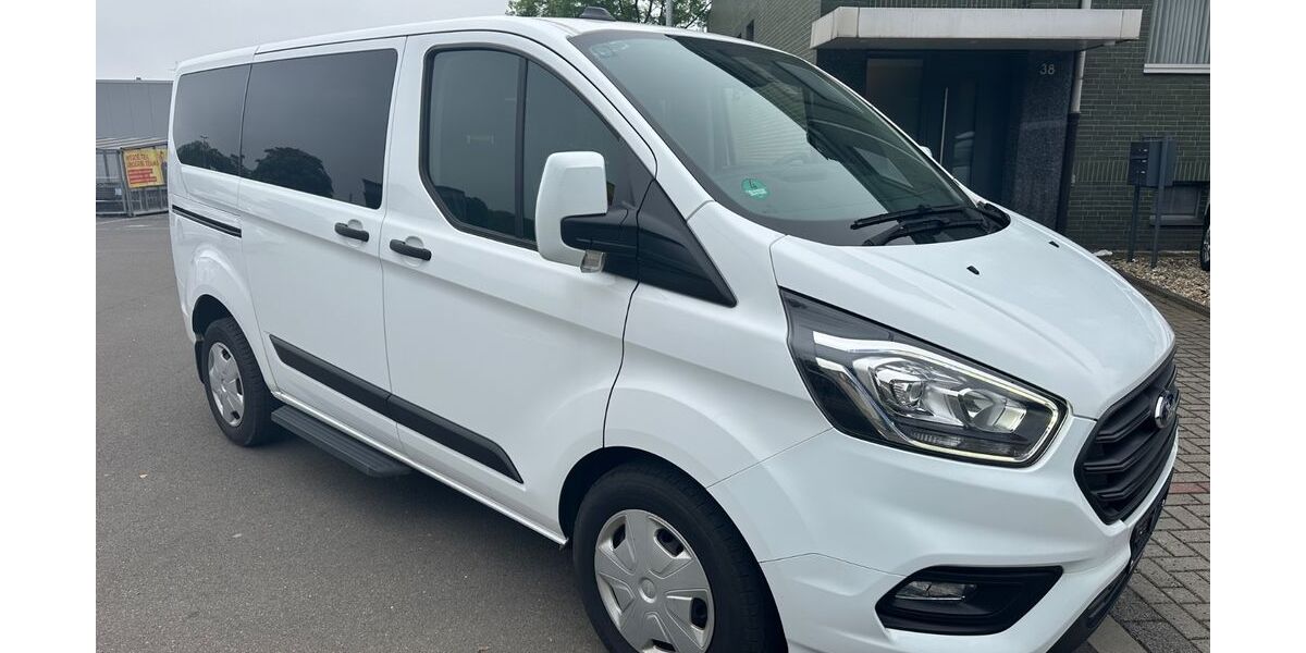 Ford Transit Custom 60.000 km 18.880 &euro; Duisburg 47138