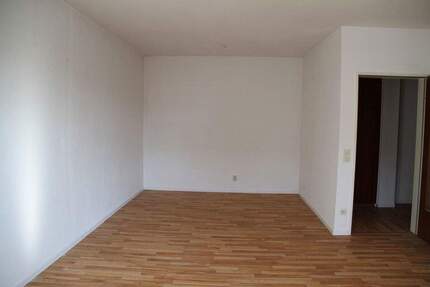 Single-Appartement mit gr. Balkon 1 zimmer