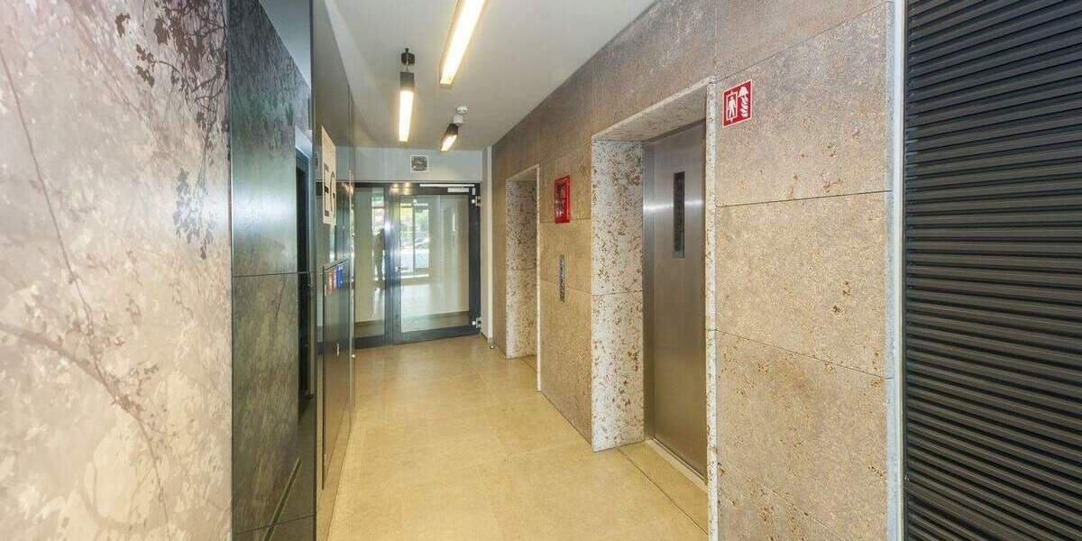 Etagenwohnung Düsseldorf Pempelfort - 2 Zimmer, 57 m&sup2;, 1.590&euro; | Angebot:25068233