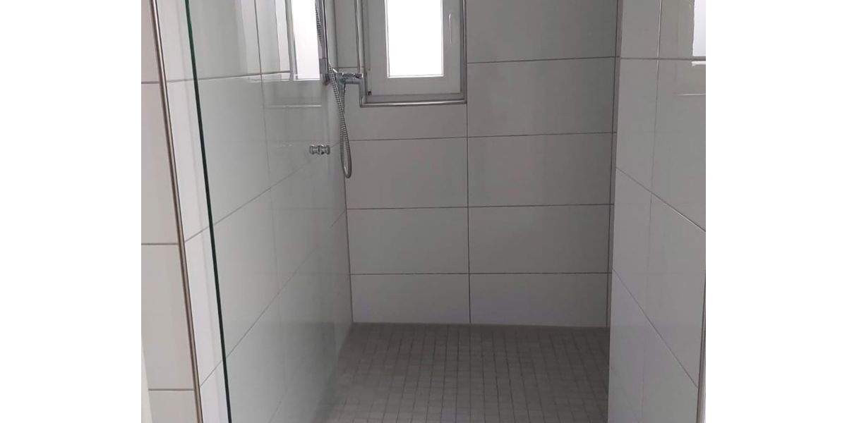 Etagenwohnung Gladbeck Mitte - 3 Zimmer, 134 m&sup2;, 1.200&euro; | Angebot:25815050