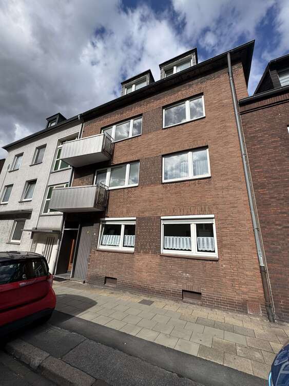 Haus zum Kaufen in Oberhausen 395.000 € 238.81 m²