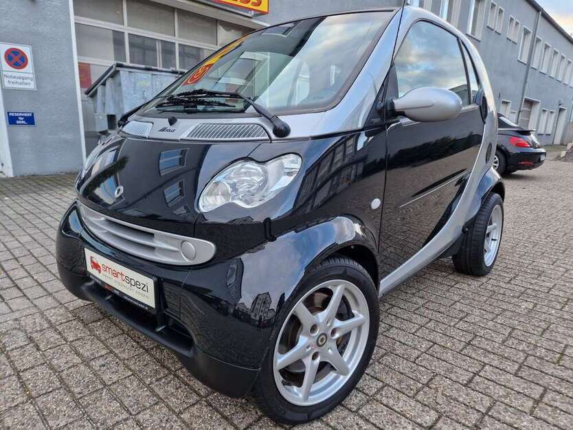 Smart forTwo 106.026 km 3.600 € Essen 45136