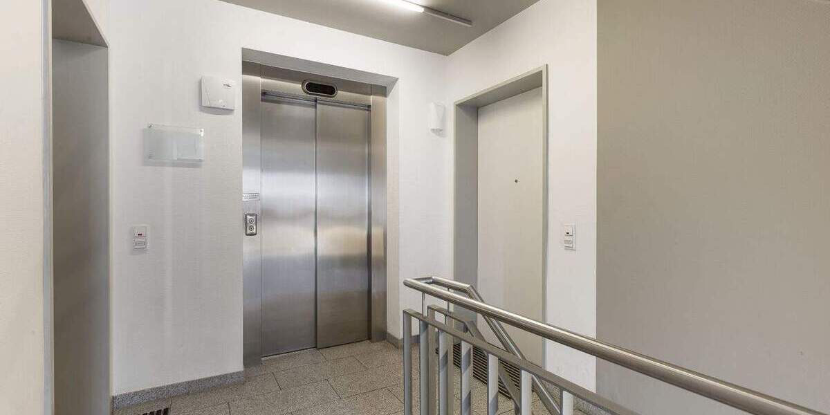 Etagenwohnung Düsseldorf Pempelfort - 2 Zimmer, 58 m&sup2;, 440.000&euro; | Angebot:25176886