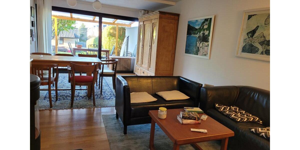 Haus mit großem Garten in Mülheim-Dümpten in Spielstraße 6 zimmer